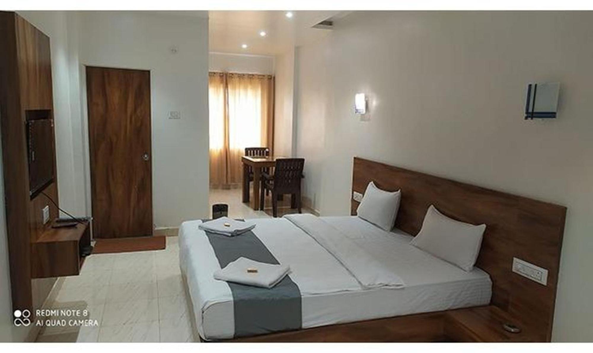 Fabhotel Omkar Pride Pune Exterior foto